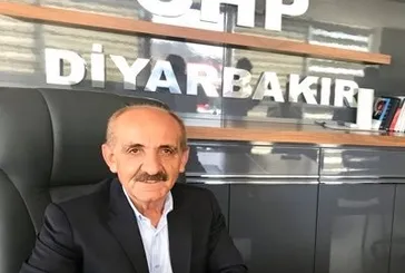 CHP’de yaprak dökümü sürüyor