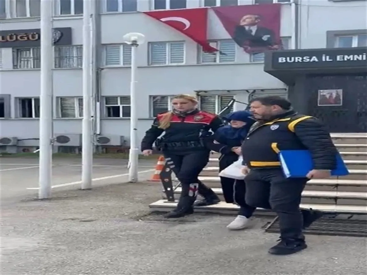 bursada-esinin-cesedini-parcalayip-cope-atan-kadin-hakim-karsisinda-1783585533565.jpeg Bursa'da eşinin cesedini parçalayıp çöpe atan kadından iblis savunması: "Aklıma girmiş"-6