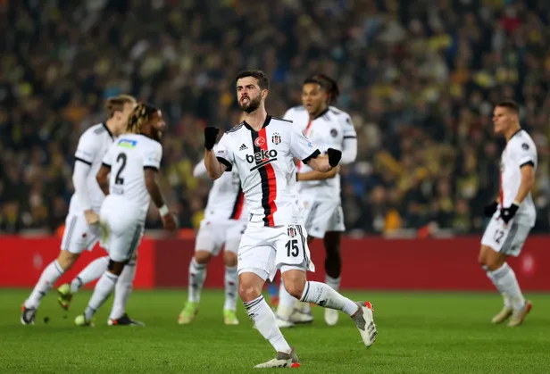 super-kupa-maci-ne-zaman-nerede-oynanacak-besiktas-antalyaspor-maci-ne-zaman-saat-kacta-1640181384031.jpg Süper Kupa maçı ne zaman, nerede oynanacak? Beşiktaş Antalyaspor maçı ne zaman, saat kaçta?-2