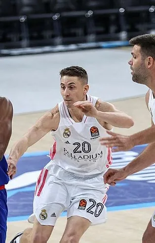 Anadolu Efes 91-68 Real Madrid | MAÇ SONUCU