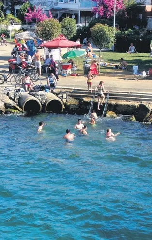 Adalar’daki plaj fiyatları, vatandaşları isyan ettirdi: Halk plajı istiyoruz