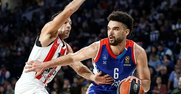 Anadolu Efes durdurulamıyor! Yunan devi Olympiakos'u da devirdi | Anadolu Efes 82 - 71 Olympiakos