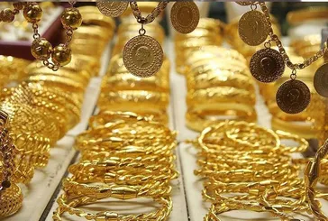 Altın 5 haftanın zirvesinde: 1979’dan beri görülmeyen performans! Gramda yön ne olacak?