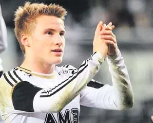 Svensson bitti bitiyor