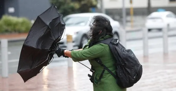 saatte-75-km-hizla-vuracak-ayakta-bile-duramayacaksiniz-meteoroloji-tarih-verdi-istanbul-antalya-mugla-izmir-a-1695033061225.jpg Meteoroloji tarih verdi: İstanbul, Antalya, Muğla, İzmir, Ağrı, Rize, Artvin... Saatte 75 km hızla vuracak ayakta bile duramayacaksınız!-7