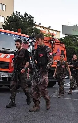 Harp Akademilerinde FETÖ temizliği