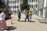 Bir evi soyup 2 şehre dağıldılar! Utançtan yüzlerini açamadılar