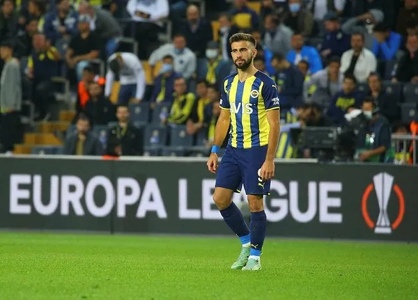Fenerbahçe'nin başı dertte! Olympiakos maçında hem takım hem de taraftar iyi sınav veremedi-6