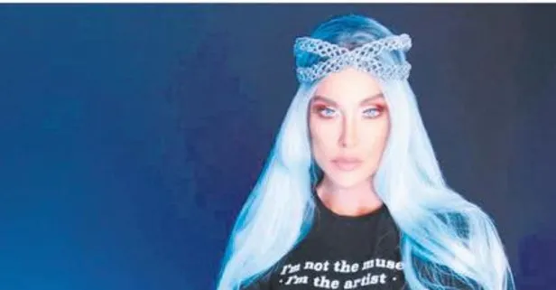 Deniz Akkaya sosyal medyaya damga vurdu!