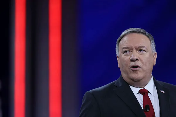 mike-pompeodan-iranla-nukleer-anlasmaya-donmeye-calisan-joe-bidena-cok-sert-sozler-abd-icin-felaket-olacaktir-1614464700991.jpg Mike Pompeo'dan İran'la nükleer anlaşmaya dönmeye çalışan Joe Biden'a çok sert sözler: ABD için felaket olacaktır-2