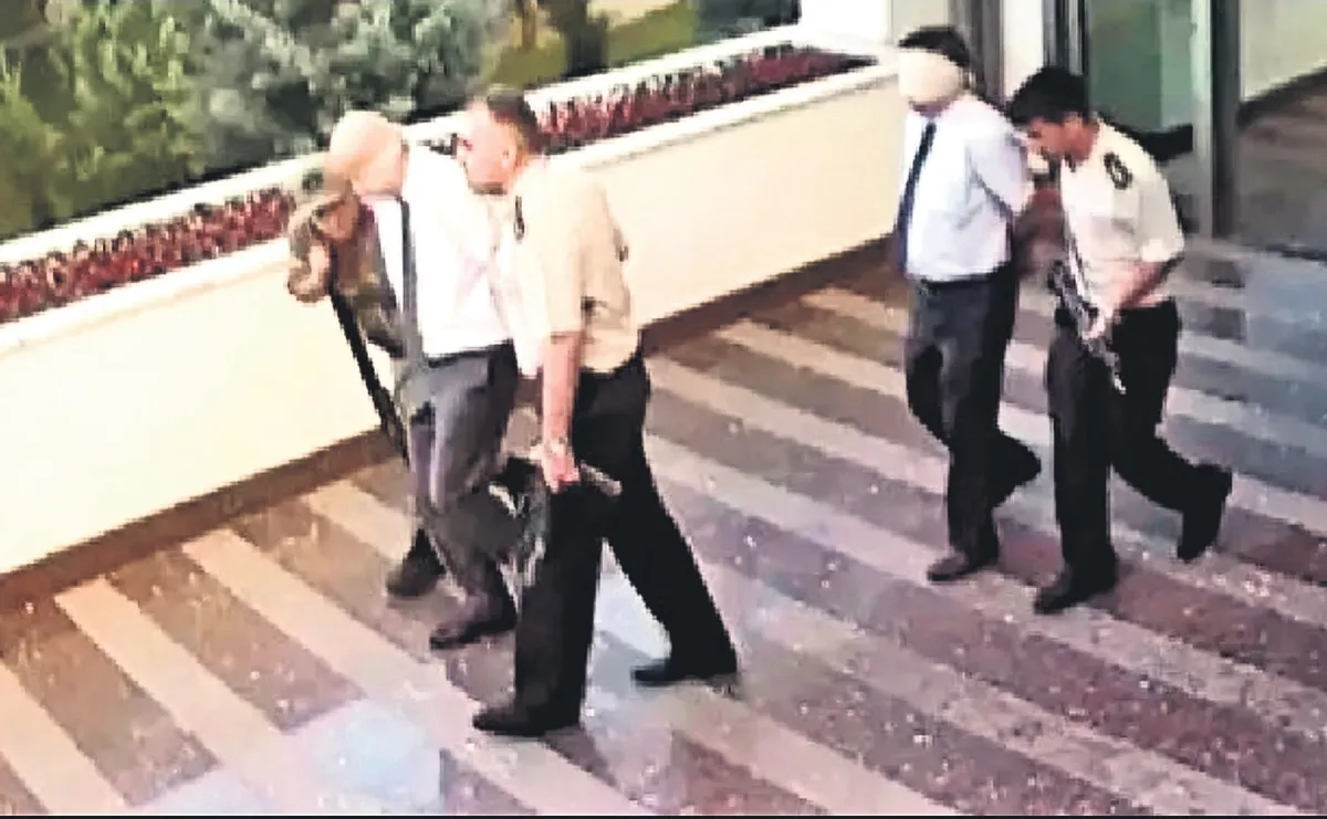1992den-15-temmuza-bitmeyen-nobet-sehidin-evlatlari-baskentte-tarih-yazdi-1783986431619.jpeg 1992’den 15 Temmuz’a bitmeyen nöbet: Şehidin evlatları başkentte tarih yazdı-4