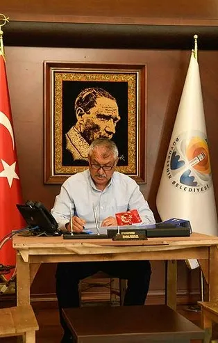 CHP'li Zeydan Karalar’ın ‘haciz mağduru’ maskesi düştü