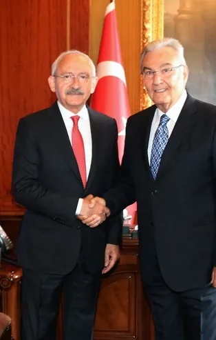 Kurultay krizindeki CHP, Büyükada'da ikna kampı kurdu! Delegeleri tehdit ediyorlar