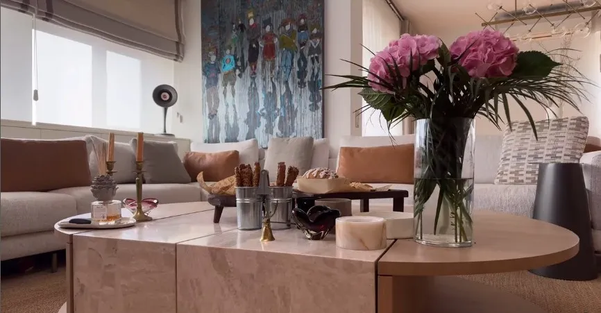 Bergüzar Korel’in İstanbul ve Londra’daki şık evleri hayran bırakıyor - 12