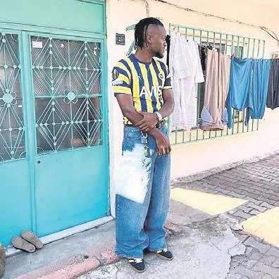 jesus-ardaya-sarildi-jesus-ile-arda-guler-buzlari-eritti-1684543160415.jpeg Jorge Jesus ve Arda Güler buzları eritti!-10