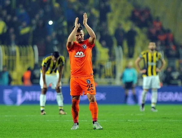 Başakşehirli Emre Belözoğlu'ndan Galatasaray hakkında konuşulacak açıklamalar-10