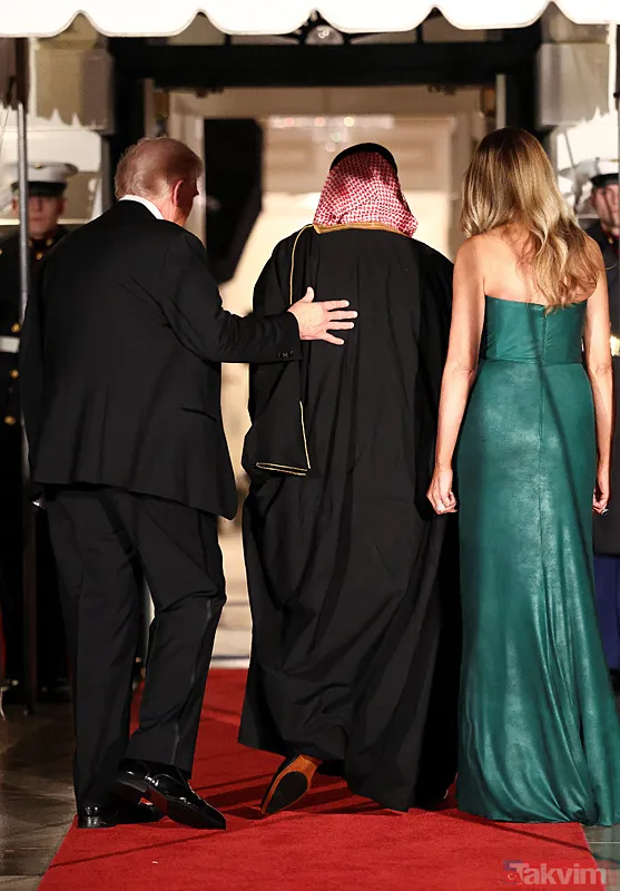 Melania Trump’tan Selman’a özel jest! 3 bin 350 dolarlık zümrüt elbisesi gündem oldu - 8