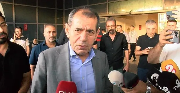 Dursun Özbek: Yeşil saha futbolcuların yeri!