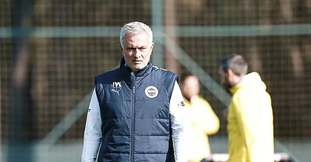 Mourinho kararını verdi! Kayserispor maçında forma onların