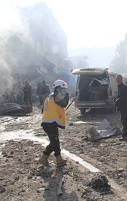 İdlib'e yoğun hava saldırıları devam ediyor