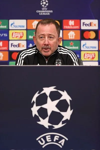 ajax-besiktas-macinin-ardindan-sergen-yalcindan-flas-aciklama-bugunku-en-guzel-sey-sakat-vermememiz-oldu-1632859834932.jpeg Ajax- Beşiktaş maçının ardından Sergen Yalçın'dan flaş açıklama: "Bugünkü en güzel şey sakat vermememiz oldu"-2