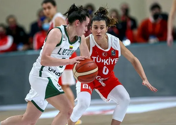 turkiye-fiba-2021-kadinlar-avrupa-sampiyonasina-katilma-hakki-elde-etti-1612645897343.jpeg