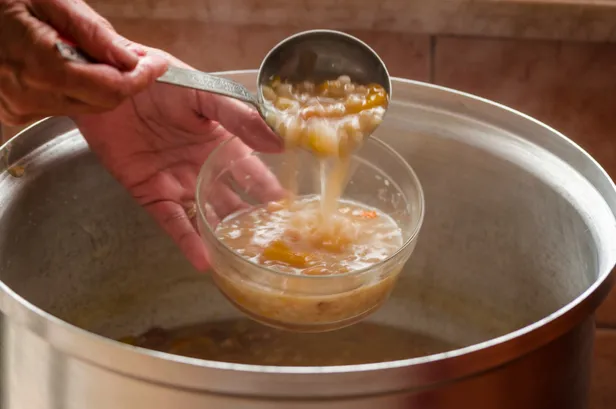 asure-gunu-ne-zaman-baslar-ve-biter-2022-asure-gunu-olan-mucizeler-neler-asure-orucu-kac-gun-tutulur-1659361756929.jpg Aşure günü ne zaman başlar ve biter 2022? Aşure günü olan mucizeler neler? Aşure orucu kaç gün tutulur?-5