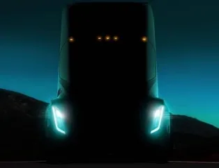 Tesla Semi Truck 16 Kasım'da geliyor
