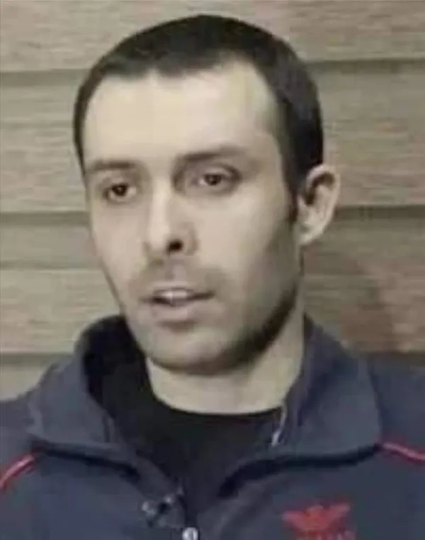 5-bucuk-yil-once-dugunune-gelirken-rehin-alinan-huseyin-sari-dun-aksam-pkkli-teroristler-tarafindan-kallesce-sehit-edildi-1613335077331.jpg 5 buçuk yıl önce düğününe gelirken rehin alınan Hüseyin Sarı, dün akşam PKK'lı teröristler tarafından kalleşçe şehit edildi-3