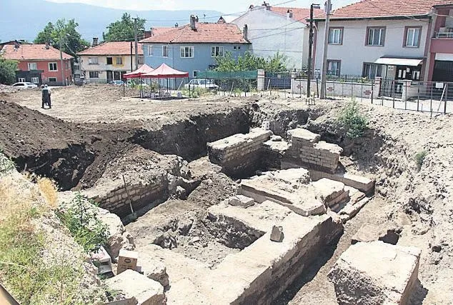 İnşaattan tarih fışkırdı