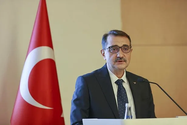SON DAKİKA: Enerji ve Tabii Kaynaklar Bakanı Fatih Dönmez: Karadeniz gazını 2023'te vatandaşlarımızla buluşturacağız-1