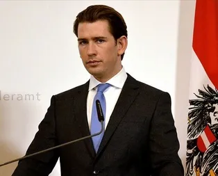 Avusturyada İslam düşmanlığı! Yeni bakan Susanne Raabdan skandal icraat: Başörtüsü yasağı