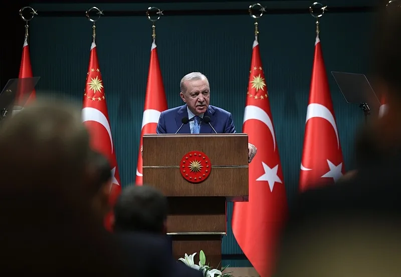 bolgesel-krizlerde-turkiye-farki-baskan-erdogan-tuzaklarina-karsi-sogukkanliligimizi-ilk-gunden-itibaren-muhaf-1779128080880.jpeg Bölgesel krizlerde Türkiye farkı! Başkan Erdoğan: Tuzaklarına karşı soğukkanlılığımızı ilk günden itibaren muhafaza ettik-4