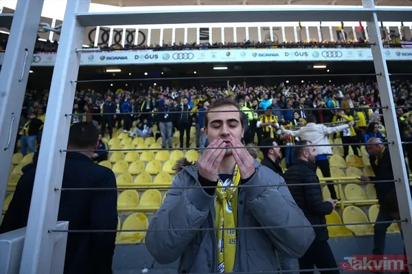 Fenerbahçe - Galatasaray derbisinde dikkat çeken kareler! O hareket damga vurdu... - 20