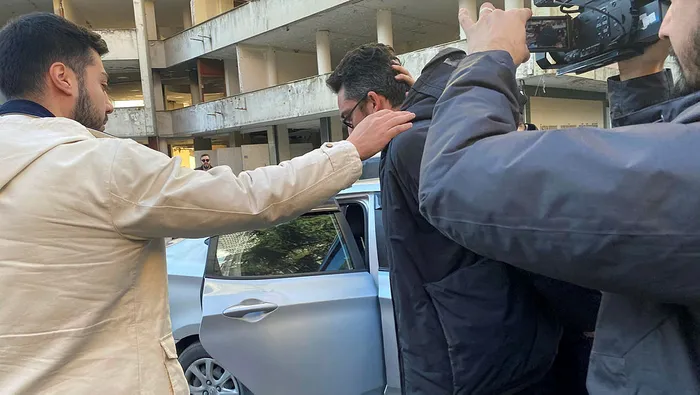 150 milyonluk vurgun yapıp yurt dışına kaçan sosyal medya fenomeni Kıvanç Talu ve eşi Beril Talu tutuklandı!-5