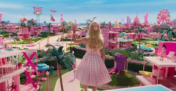 Barbie cinsiyetsiz dünya istiyor! Pembe yalanlardan LGBT terörü çıktı