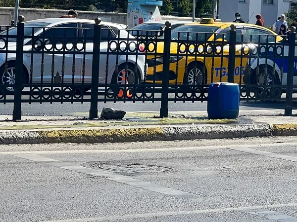 Son dakika: Pendik'te kimyasal madde alarmı! Yol trafiğe kapatıldı-5