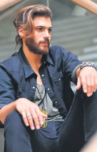 Can Yaman'dan alkışlık karar! Saçlarını hayır kurumlarına bağışlayacak...