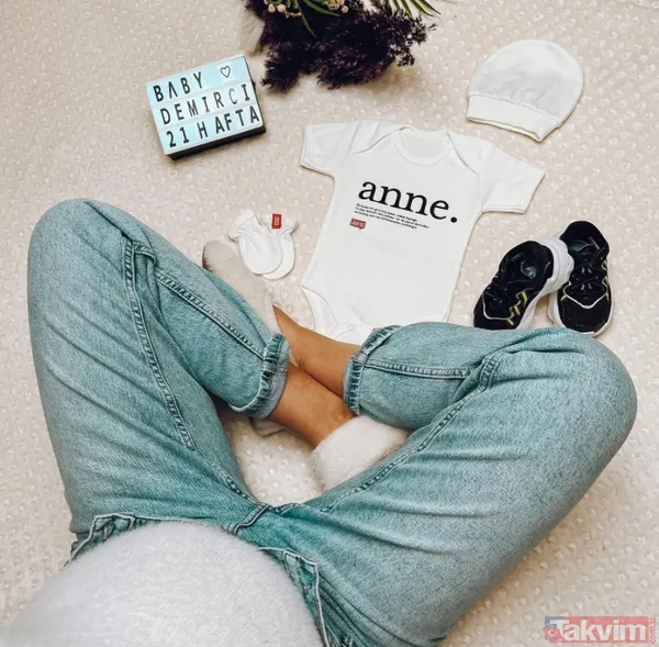 6 aylık hamile Hande Soral'dan hamilelik pozları! Görenler hayran kaldı! Teyze Bensu Soral'dan yorum gecikmedi - 4