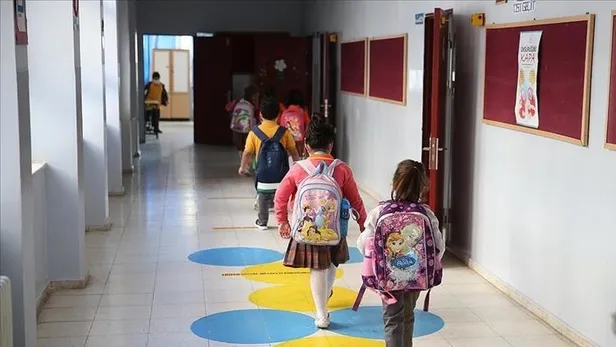 Sağlık Bakanlığı koronavirüs tedavi rehberinde değişiklik yaptı! 12 yaşa da Favipiravir verilebilecek