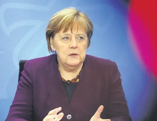 Angela Merkel’in 3. testi de negatif