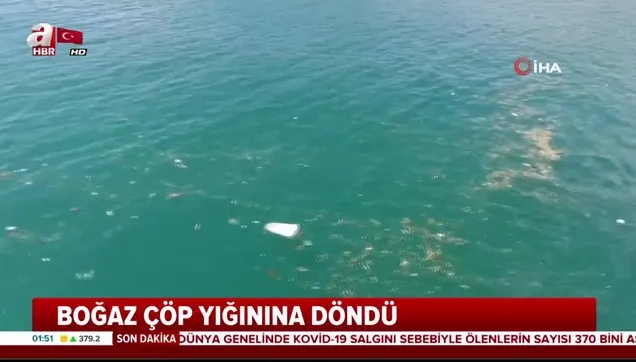 İstanbul Boğazı'nda yüzen çöp yığınları!