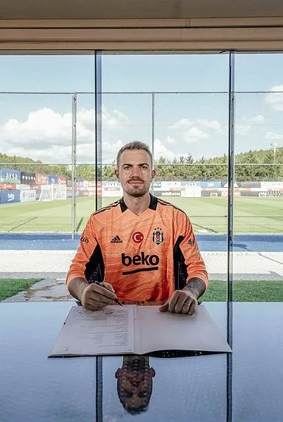 son-dakika-besiktas-mert-gunok-transferini-resmen-acikladi-1629049844521.jpeg Son dakika: Beşiktaş Mert Günok transferini resmen açıkladı-1