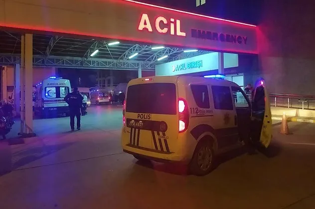 Yalova'da tersanede patlama! Yaralılar var