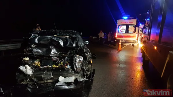 Sapanca'da TEM'i kilitleyen kaza! 5 araç birbirine girdi - 2