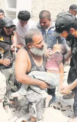 Esad vuruyor masumlar ölüyor