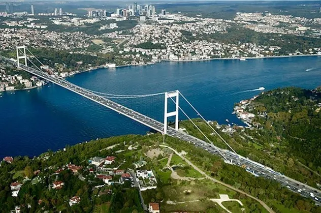 İBB'nin Boğaz'a nazır yeşil alan satışı AK Parti grubunun oylarıyla engellendi