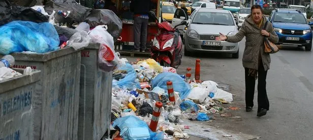 CHP’li belediye çöpleri toplamıyor