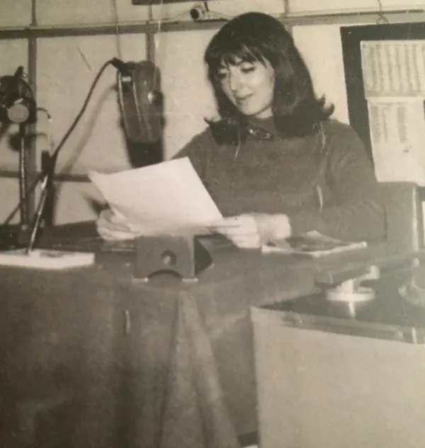 trtnin-ilk-spikerlerinden-aylinozmenekkoronavirusten-kurtuldu-ama-kalp-yetmezligine-yenik-dustu-1609604424984.jpg TRT'nin ilk spikerlerinden Aylin Özmenek, koronavirüsten kurtuldu ama kalp yetmezliğine yenik düştü-4