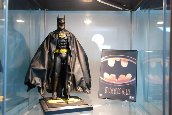 izmirde-yasayan-ahmet-gezer-21-yilda-topladigi-600-figure-600-bin-liranin-uzerinde-para-harcadi-1608191519289.jpg İzmir'de yaşayan Ahmet Gezer 21 yılda topladığı 600 figüre 600 bin liranın üzerinde para harcadı-5